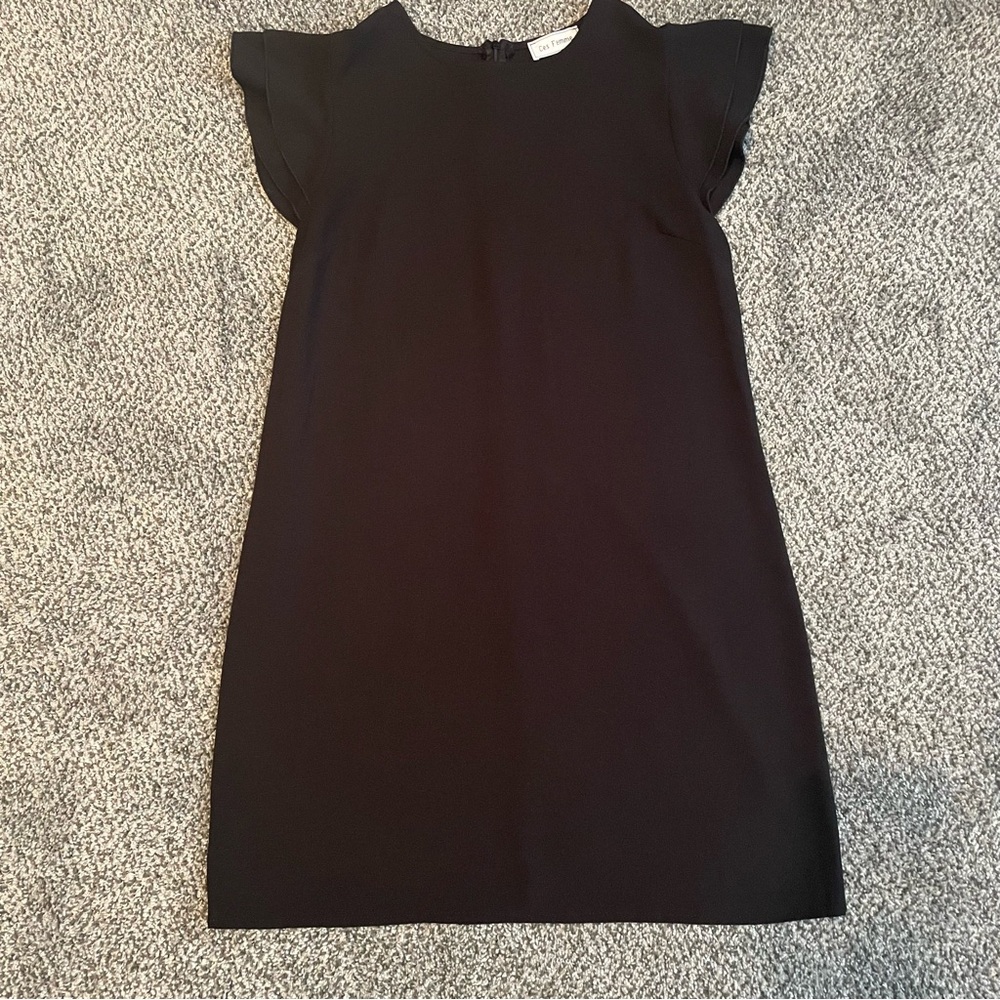Elegant Flutter-sleeve Black Dress
